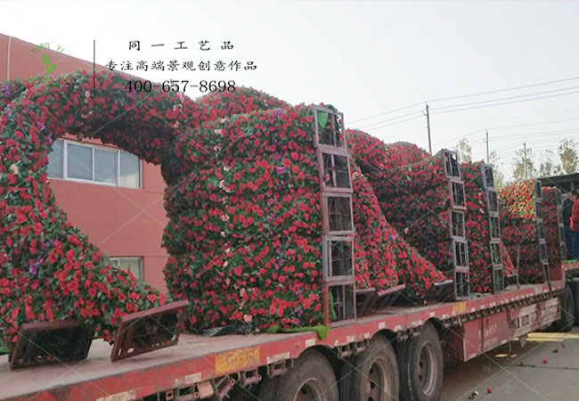仿真綠雕拱門(mén)發(fā)貨重慶花海